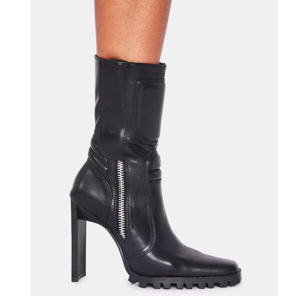 New Poster Grl girl Black Mid-Calf faux Leather Heeled Lug Sole Boots 8 7.5